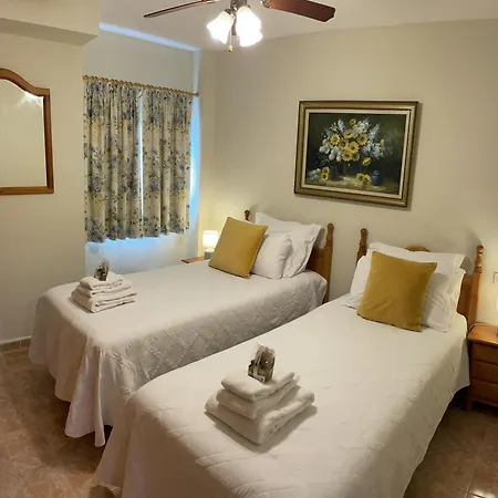 Seaside And Port Apartment