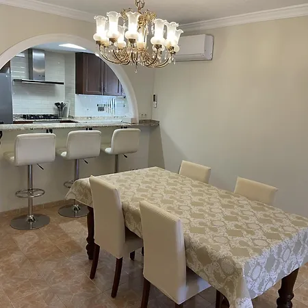 Apartment Seaside And Port Denia